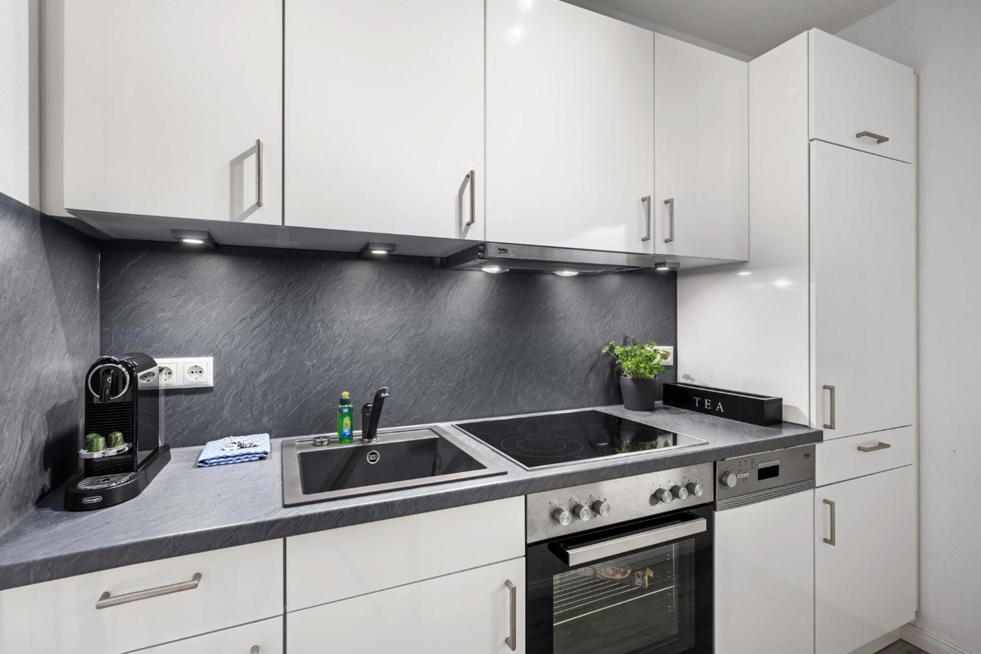 Greypearl - Ruhig Gelegen Mit Terrasse - Strandnaehe - Parkplatz - Wlan Бюзум Экстерьер фото